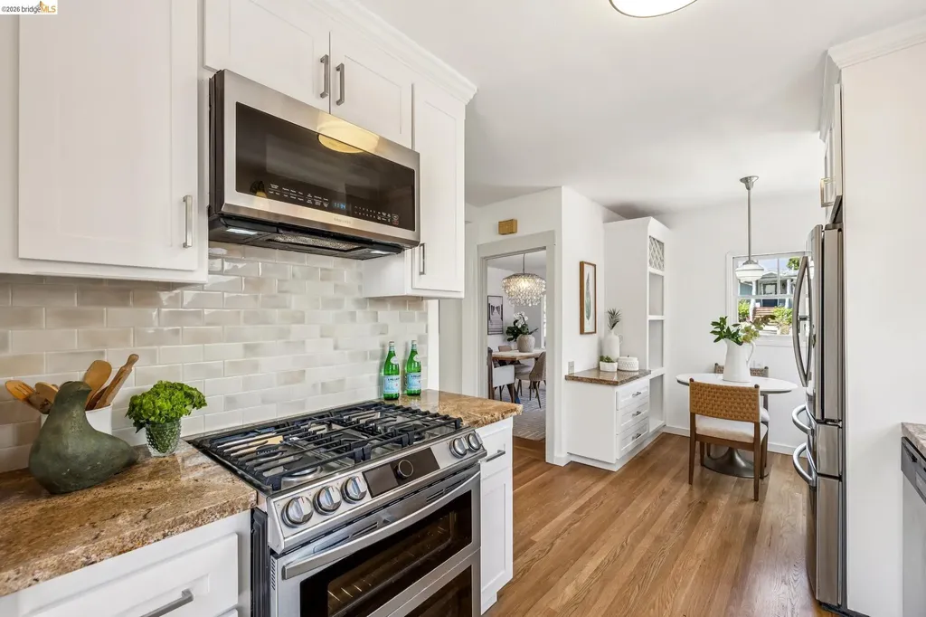 3940 Ardley Avenue Oakland CA 94602