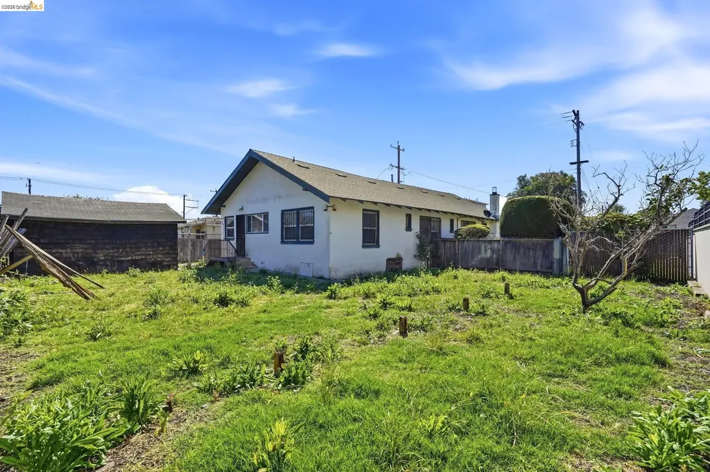 861 70th Avenue Oakland CA 94621