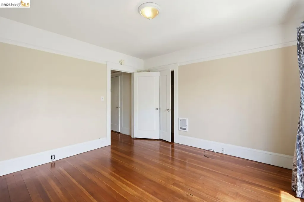 1045 Stanford Avenue Oakland CA 94608