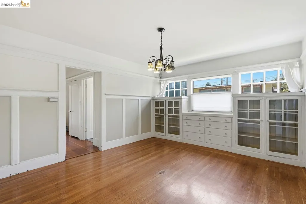 1045 Stanford Avenue Oakland CA 94608