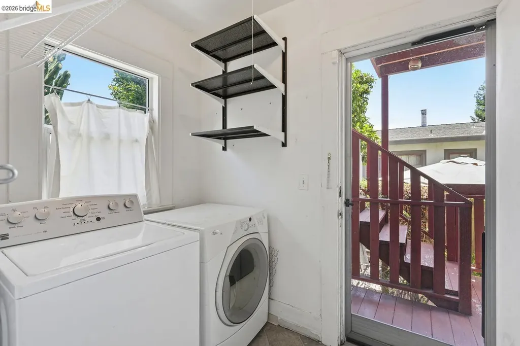 1045 Stanford Avenue Oakland CA 94608