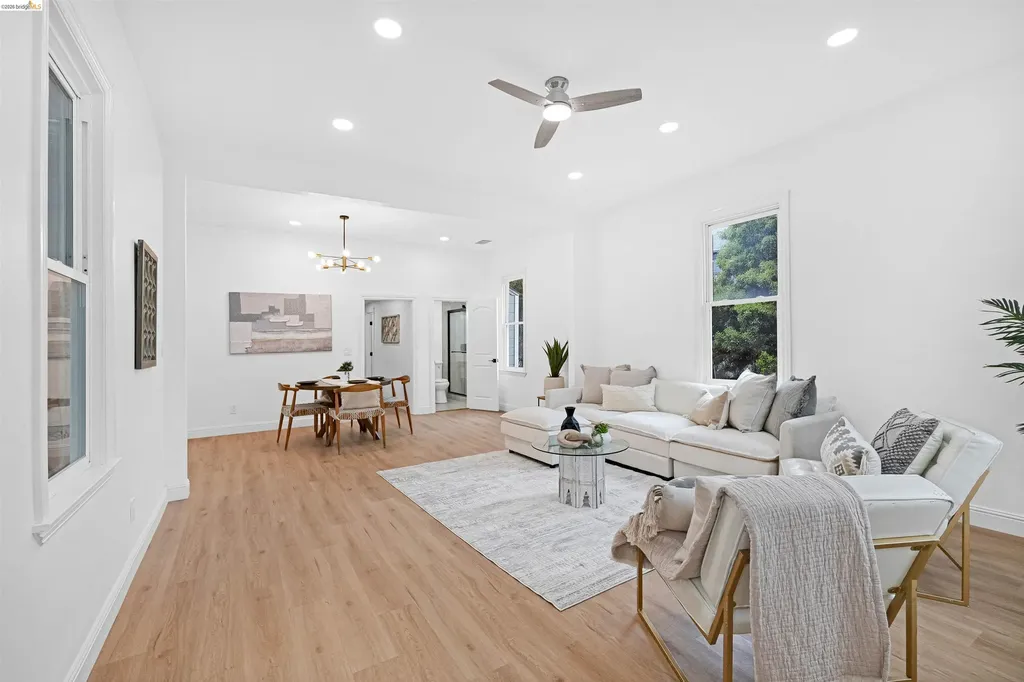1812 Woolsey Street Berkeley CA 94703