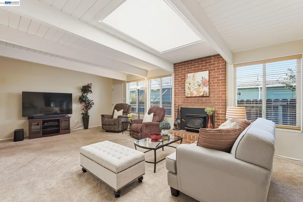 18160 Hunter Avenue San Lorenzo CA 94541