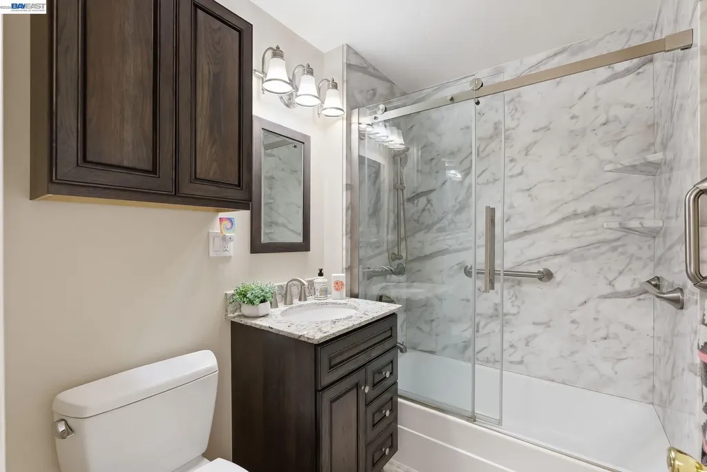 18160 Hunter Avenue San Lorenzo CA 94541