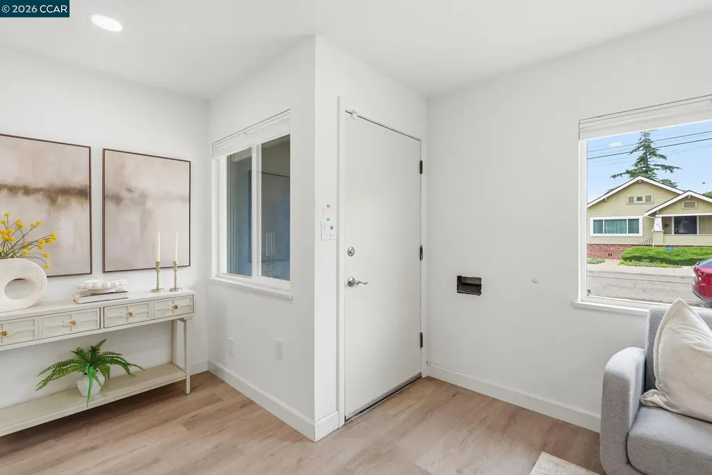 3720 Midvale Avenue Oakland CA 94602
