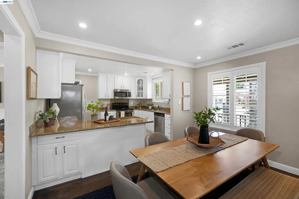 2293 Vestal Avenue Castro Valley CA 94546
