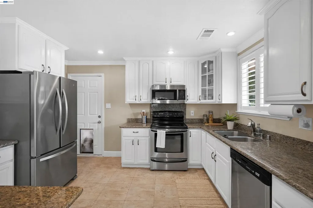 2293 Vestal Avenue Castro Valley CA 94546