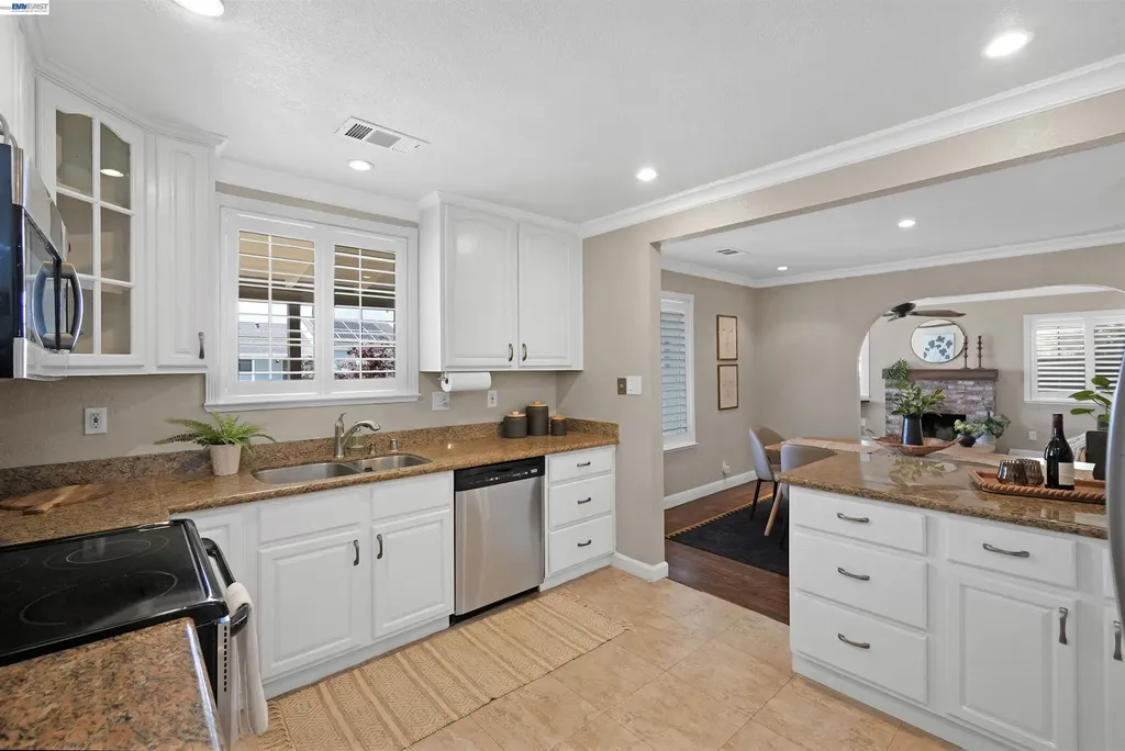 2293 Vestal Avenue Castro Valley CA 94546
