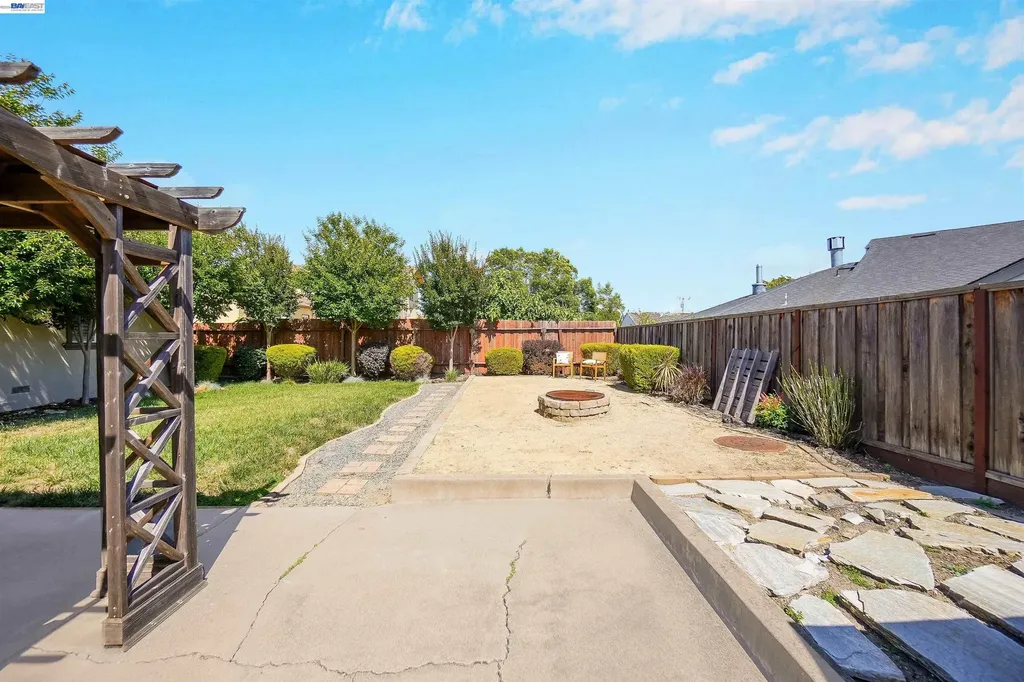 2293 Vestal Avenue Castro Valley CA 94546