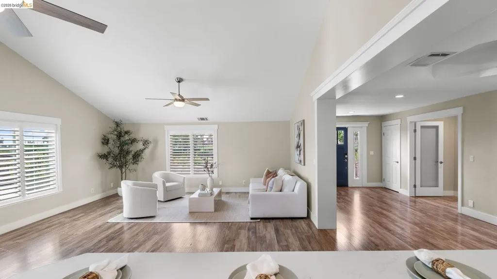 700 Brownstone Road Oakley CA 94561