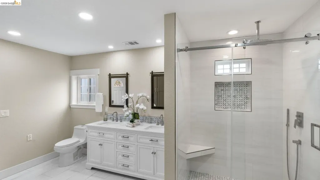 700 Brownstone Road Oakley CA 94561