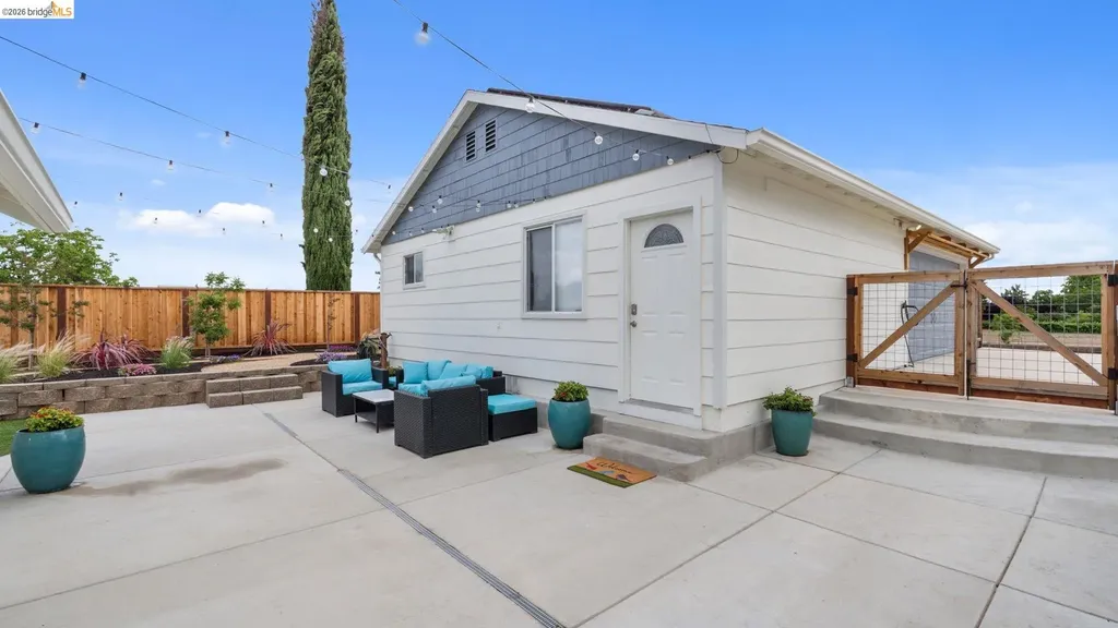 700 Brownstone Road Oakley CA 94561