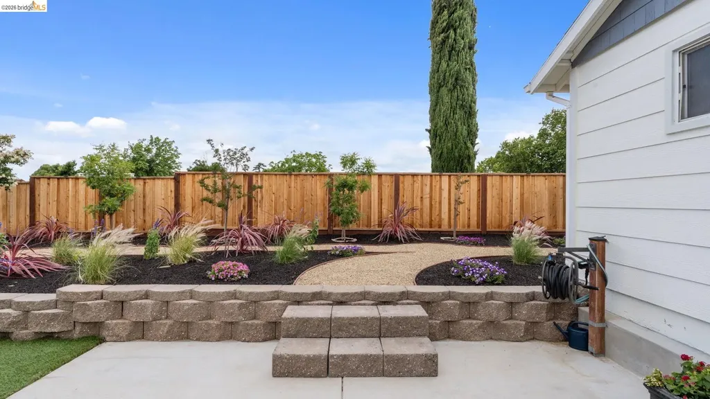 700 Brownstone Road Oakley CA 94561