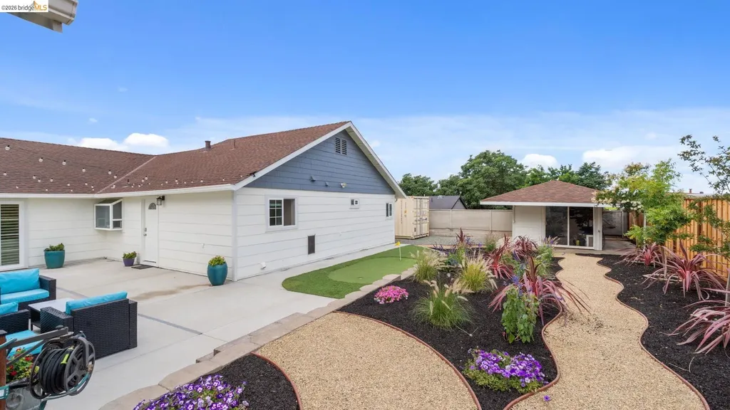 700 Brownstone Road Oakley CA 94561