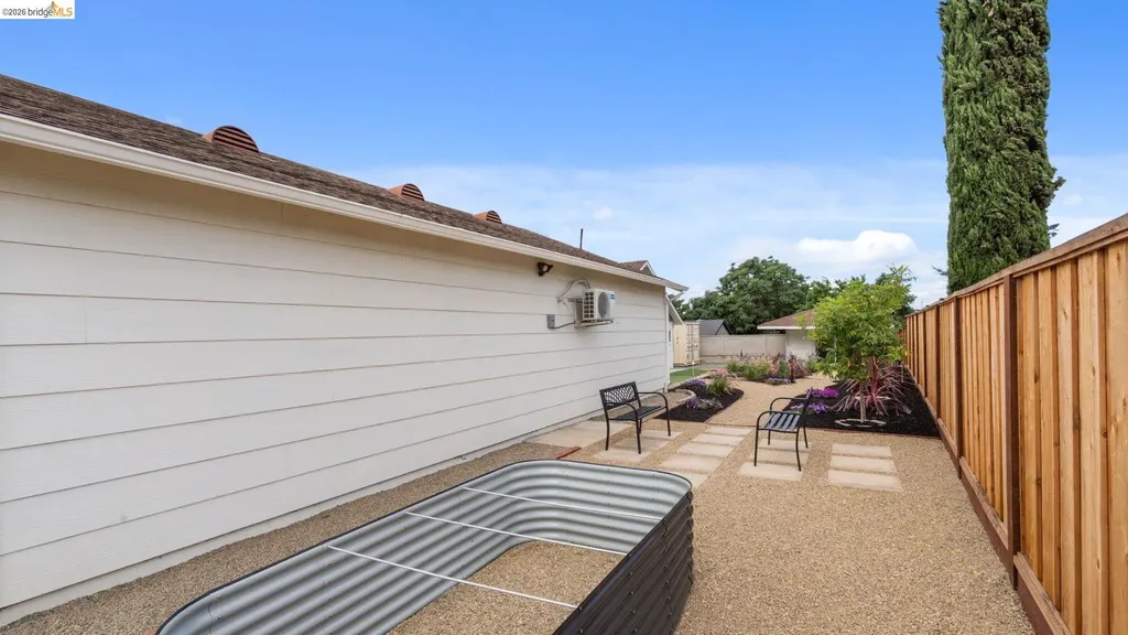700 Brownstone Road Oakley CA 94561