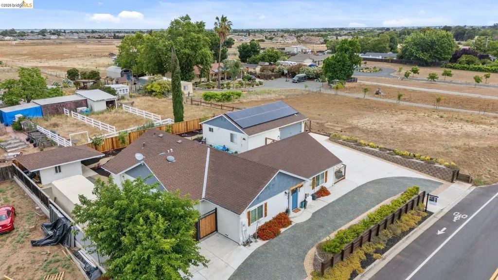 700 Brownstone Road Oakley CA 94561
