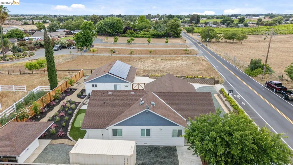 700 Brownstone Road Oakley CA 94561