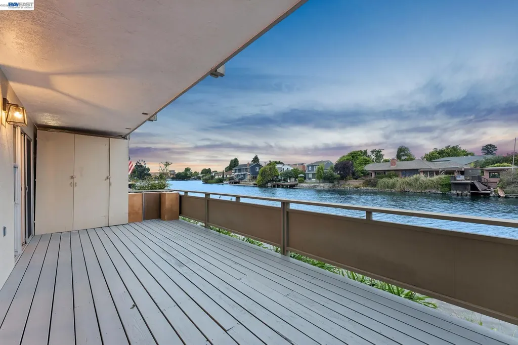 339 Broadway Alameda CA 94501