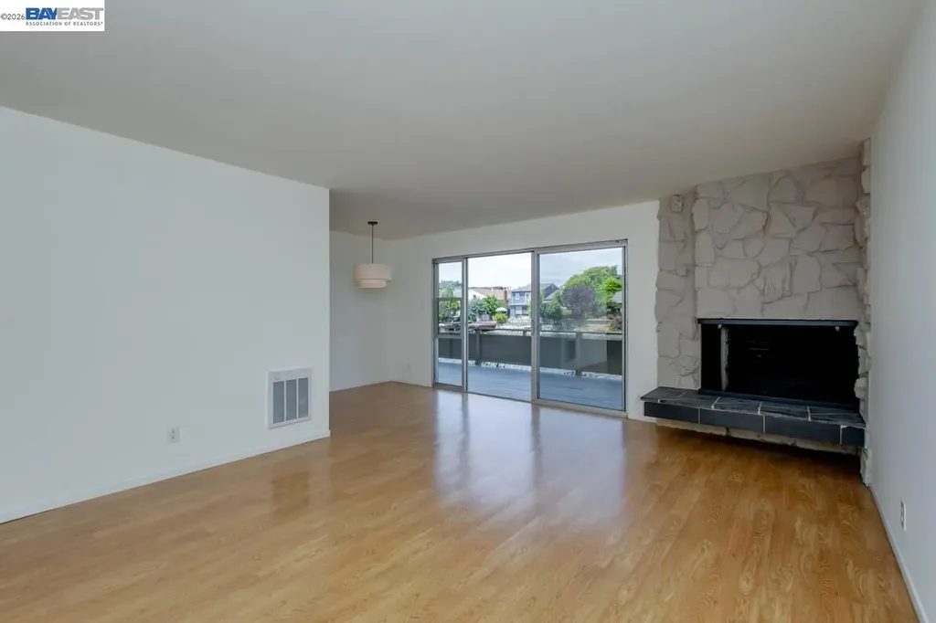 339 Broadway Alameda CA 94501