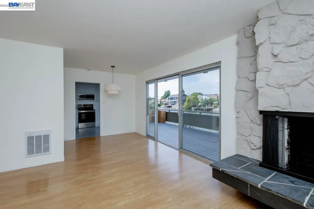 339 Broadway Alameda CA 94501