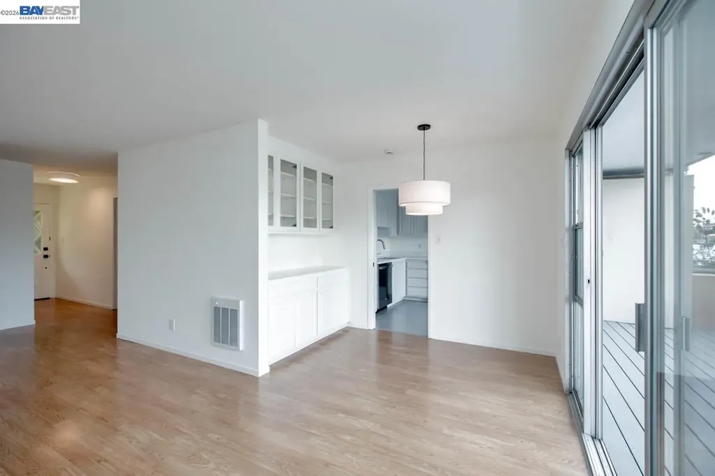 339 Broadway Alameda CA 94501
