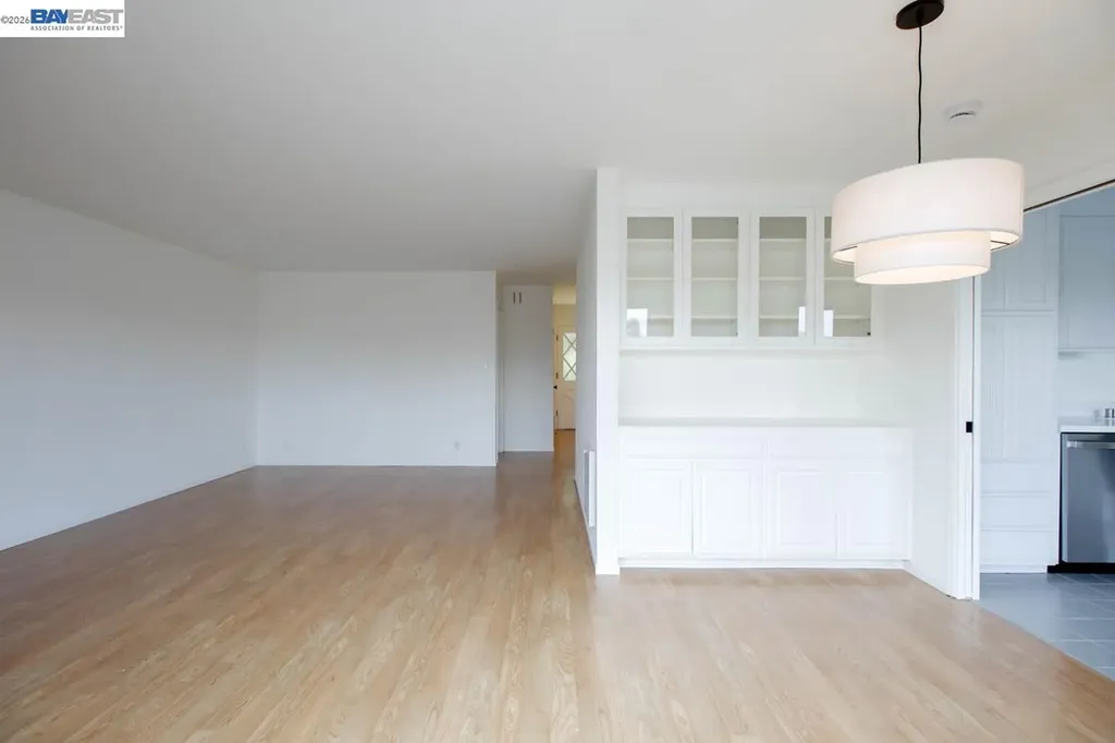 339 Broadway Alameda CA 94501