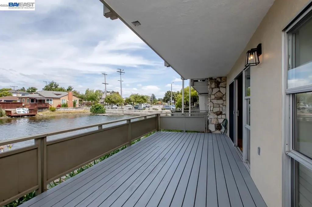 339 Broadway Alameda CA 94501