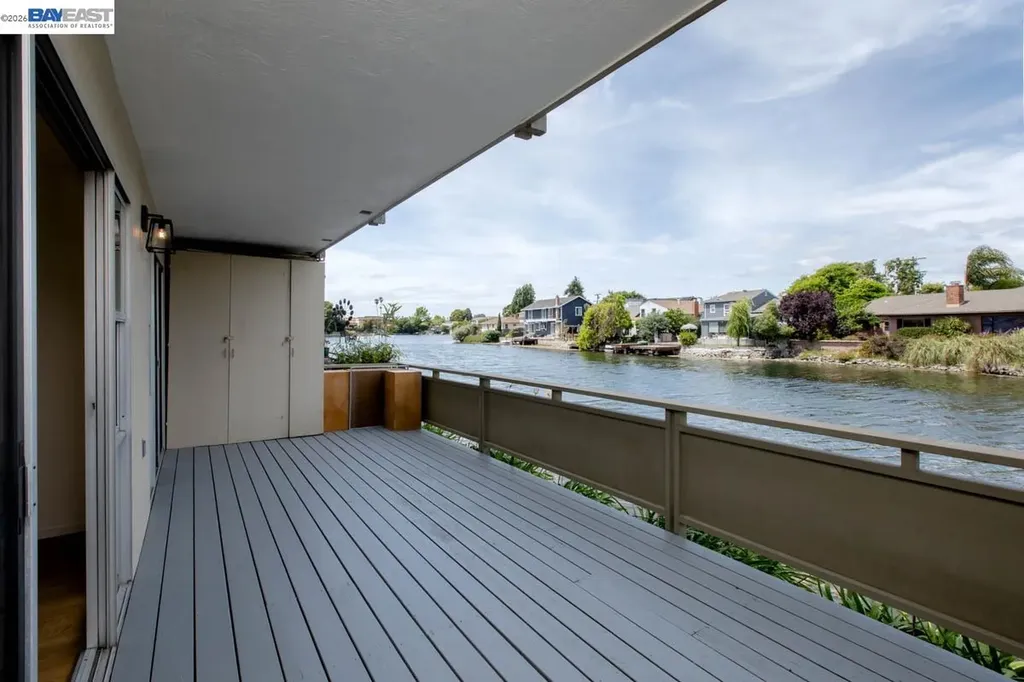 339 Broadway Alameda CA 94501