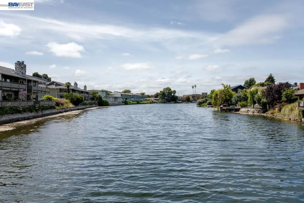 339 Broadway Alameda CA 94501