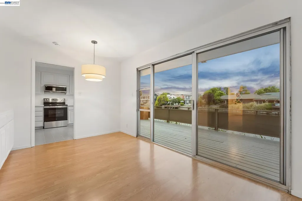 339 Broadway Alameda CA 94501
