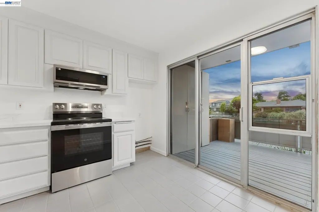 339 Broadway Alameda CA 94501