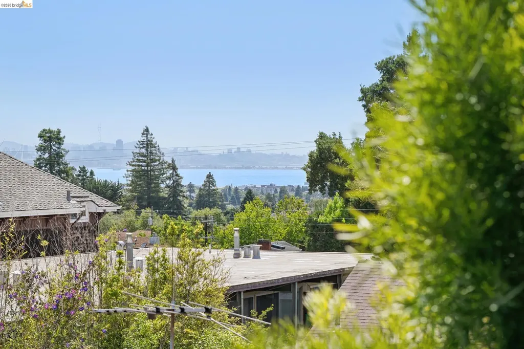 1340 Henry Street Berkeley CA 94709