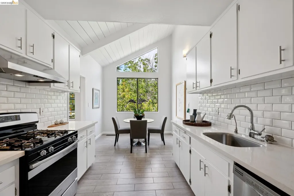1340 Henry Street Berkeley CA 94709