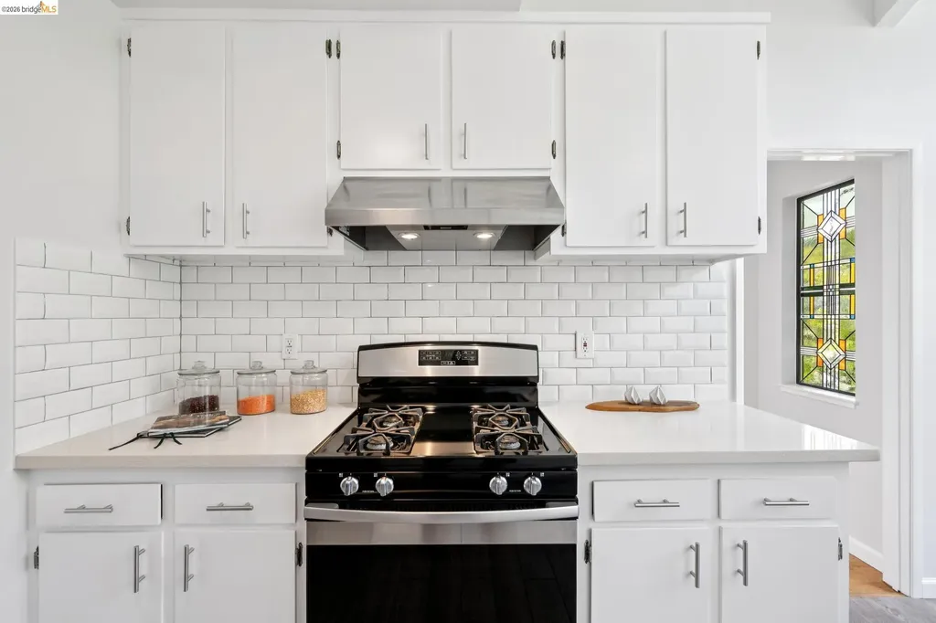 1340 Henry Street Berkeley CA 94709