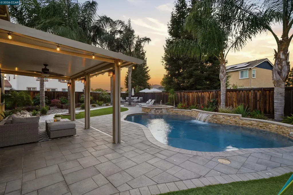 2057 Saffron Court Brentwood CA 94513