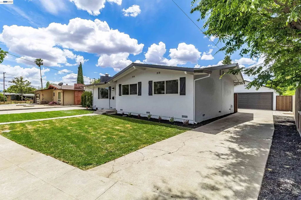 1121 P Street Livermore CA 94551
