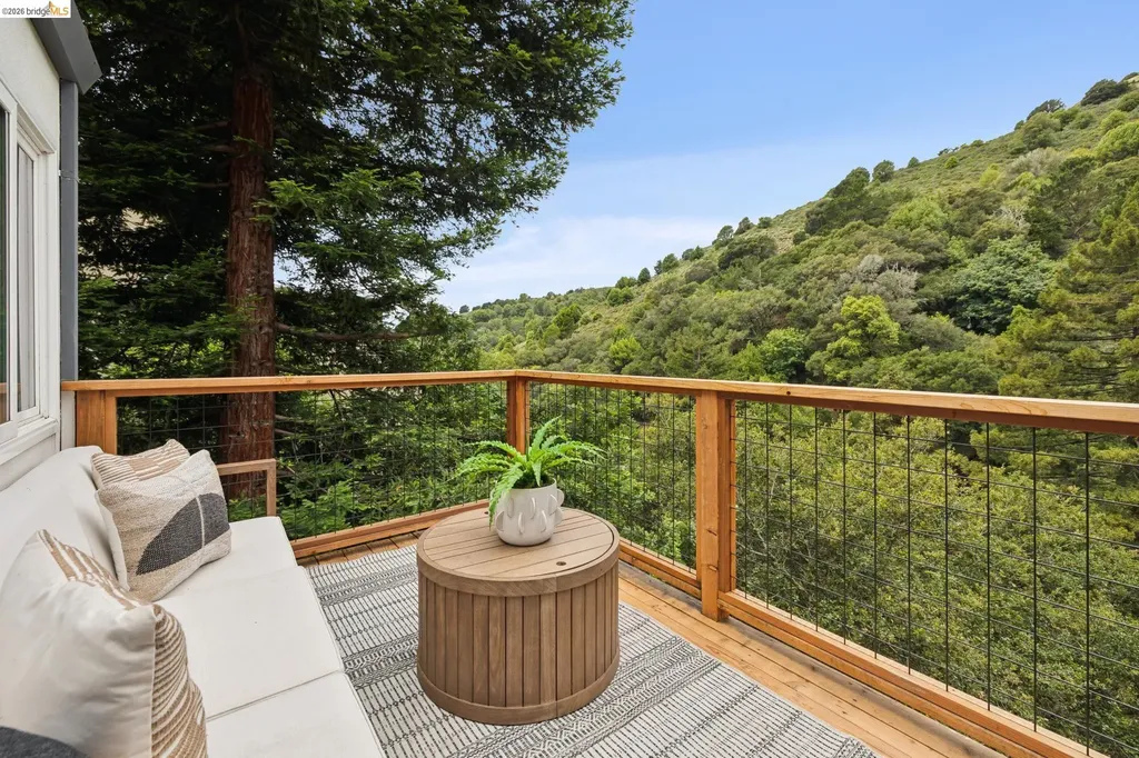 1053 Rispin Drive Berkeley CA 94705