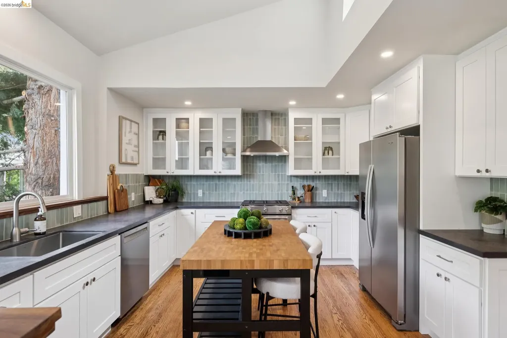 1053 Rispin Drive Berkeley CA 94705