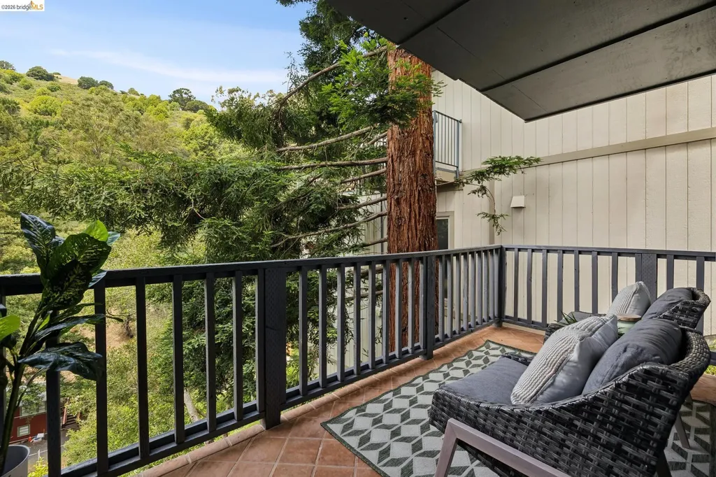 1053 Rispin Drive Berkeley CA 94705