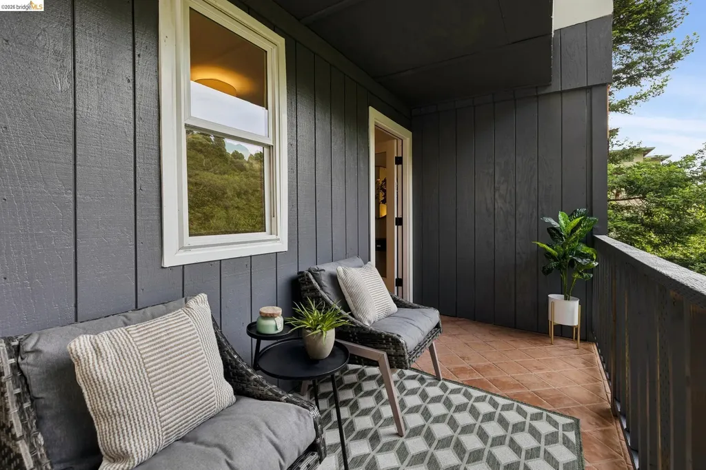 1053 Rispin Drive Berkeley CA 94705