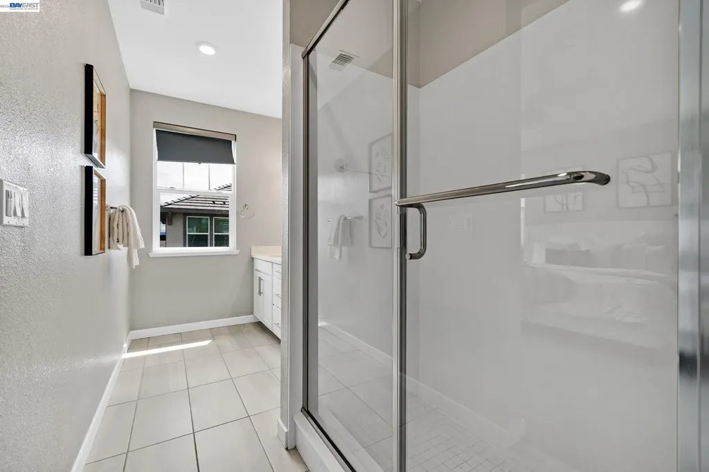 24221 2nd Street Hayward CA 94541