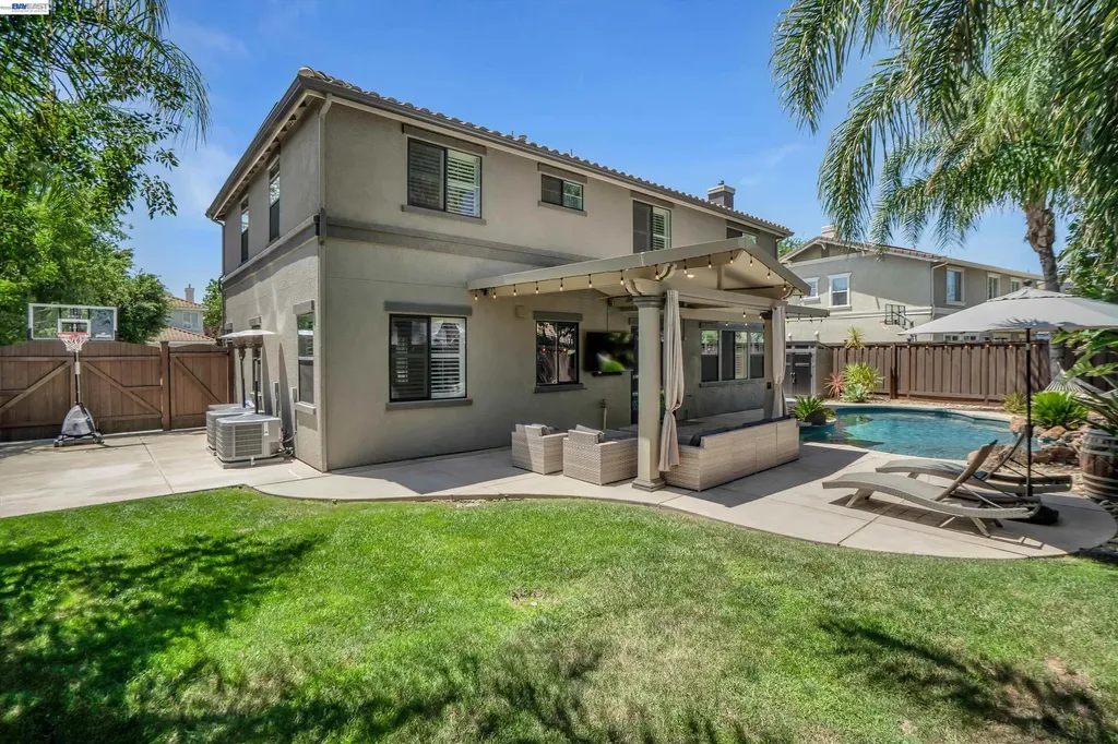 609 Coconut Court Brentwood CA 94513