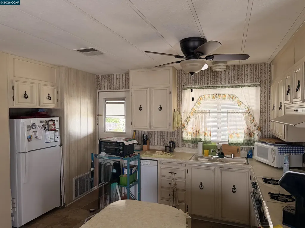 73 Donald Lane Concord CA 94518