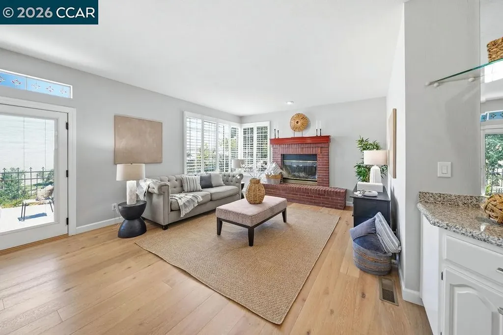 3051 Miwok Way Clayton CA 94517