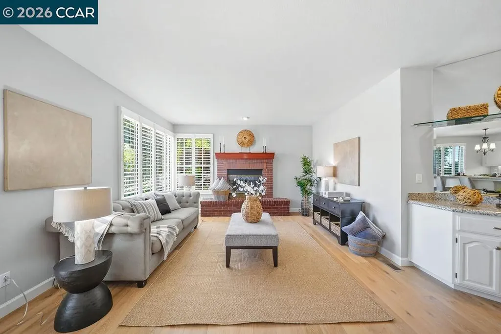 3051 Miwok Way Clayton CA 94517