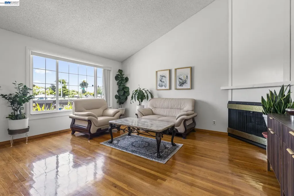 7995 Peachtree Avenue Newark CA 94560