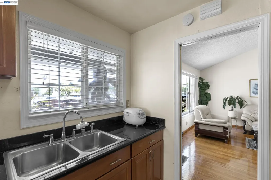 7995 Peachtree Avenue Newark CA 94560