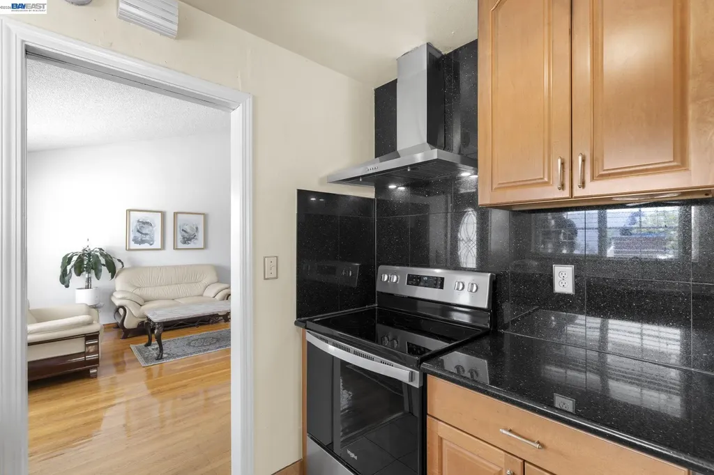 7995 Peachtree Avenue Newark CA 94560