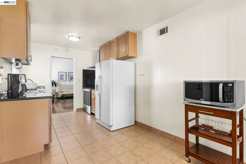 7995 Peachtree Avenue Newark CA 94560