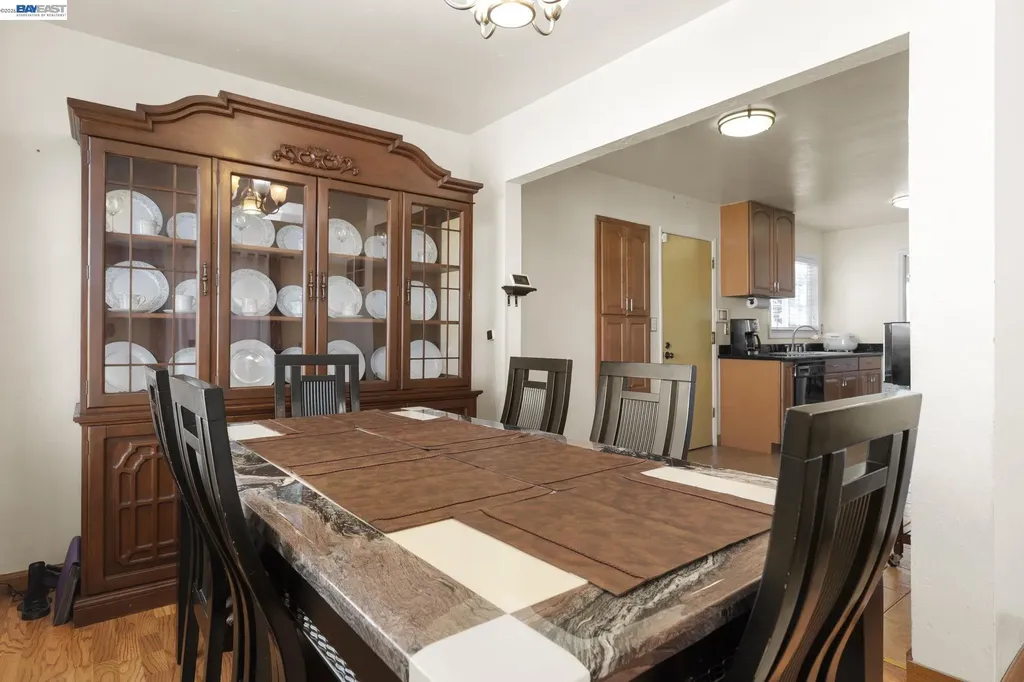 7995 Peachtree Avenue Newark CA 94560